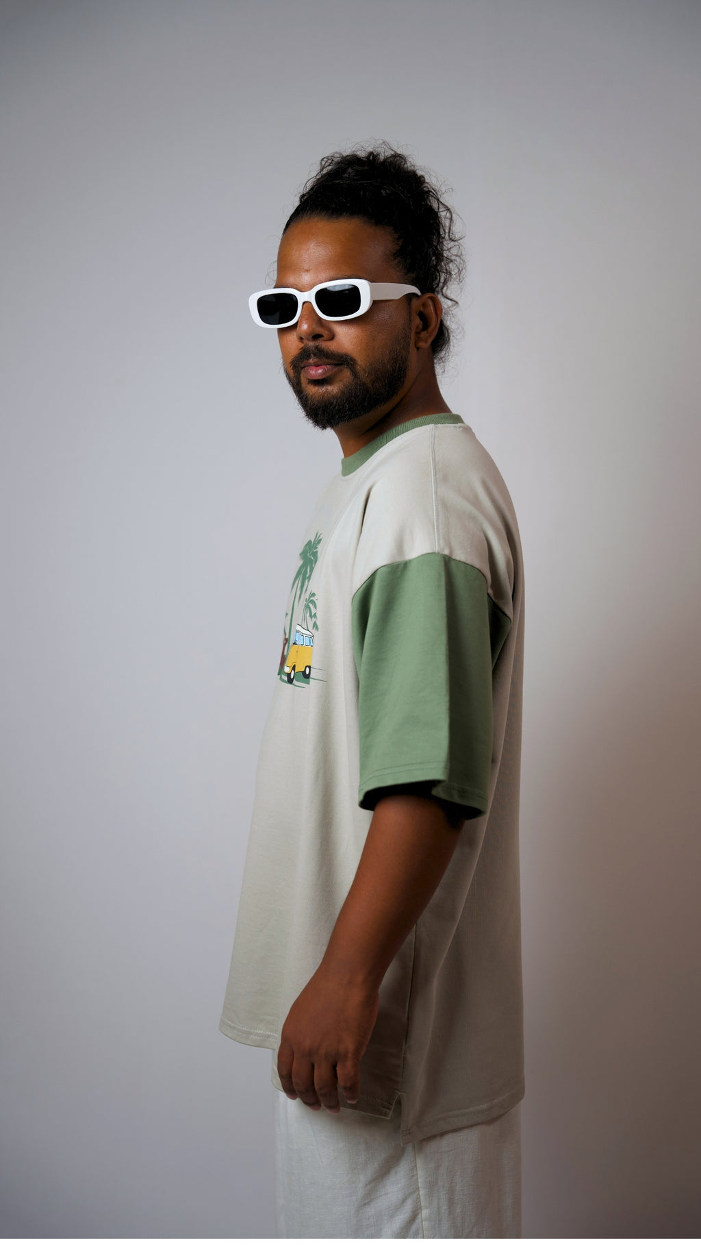SUSEGAD- OVERSIZED MEN'S TSHIRT