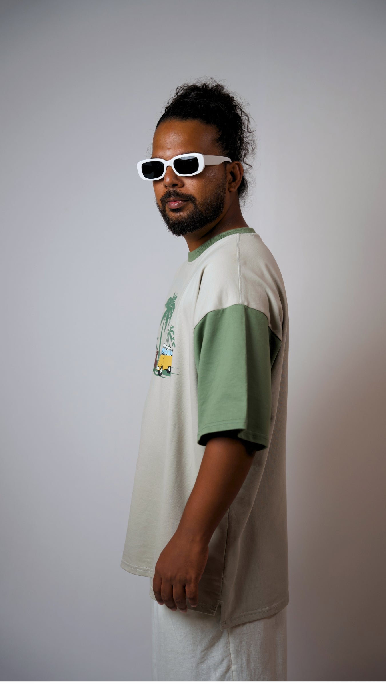 SUSEGAD- OVERSIZED MEN'S TSHIRT