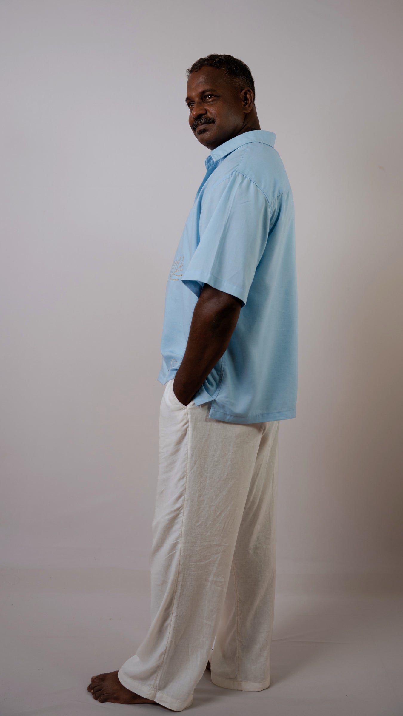 MEN'S LOOSE FIT EMBROIDERED SEA SHIRT