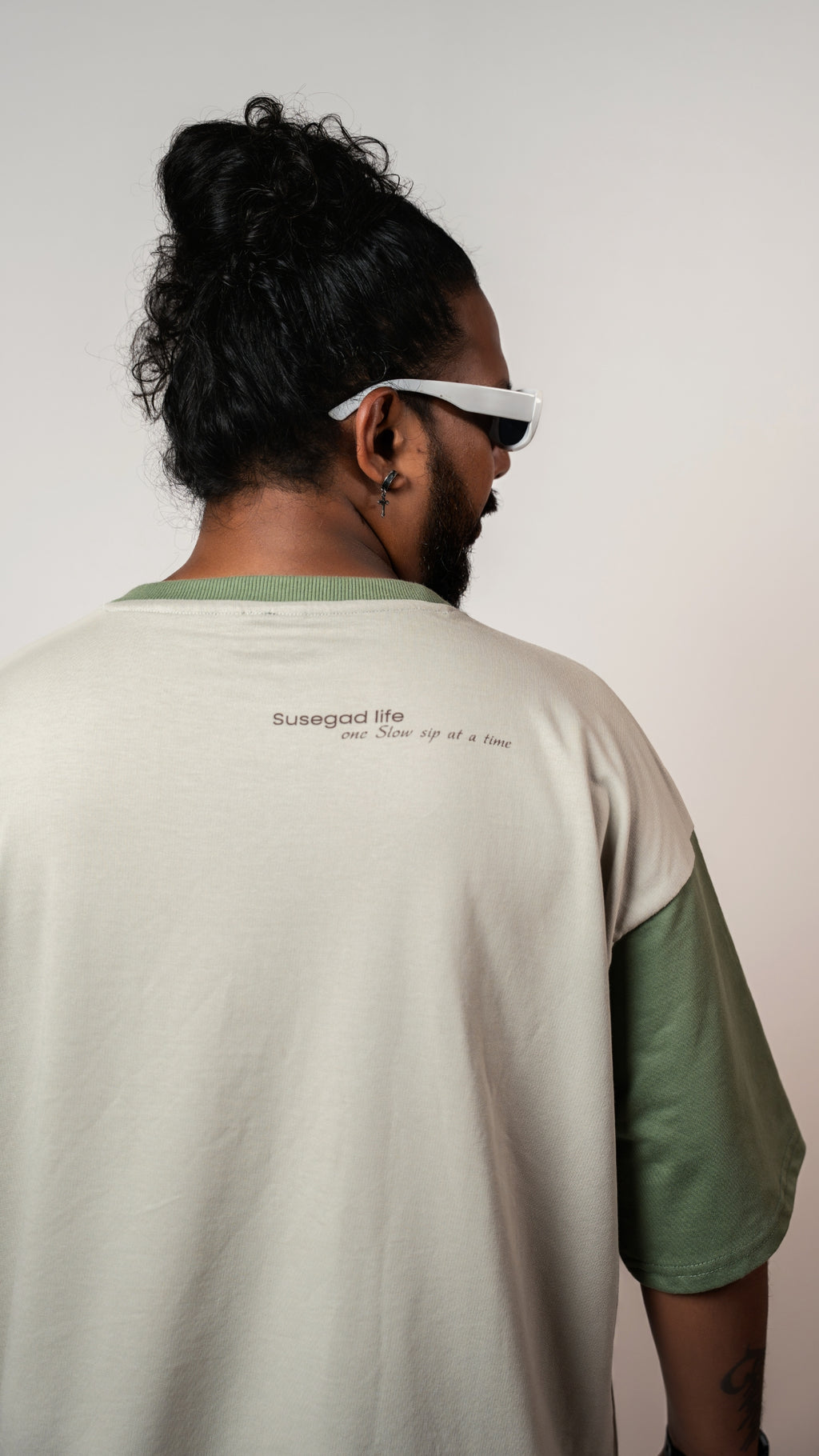 SUSEGAD- OVERSIZED MEN'S TSHIRT