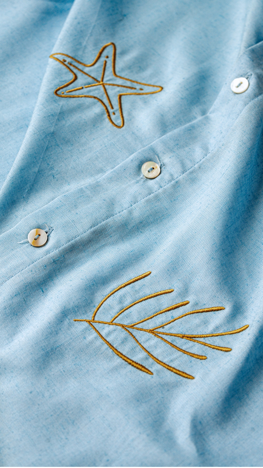MEN'S LOOSE FIT EMBROIDERED SEA SHIRT