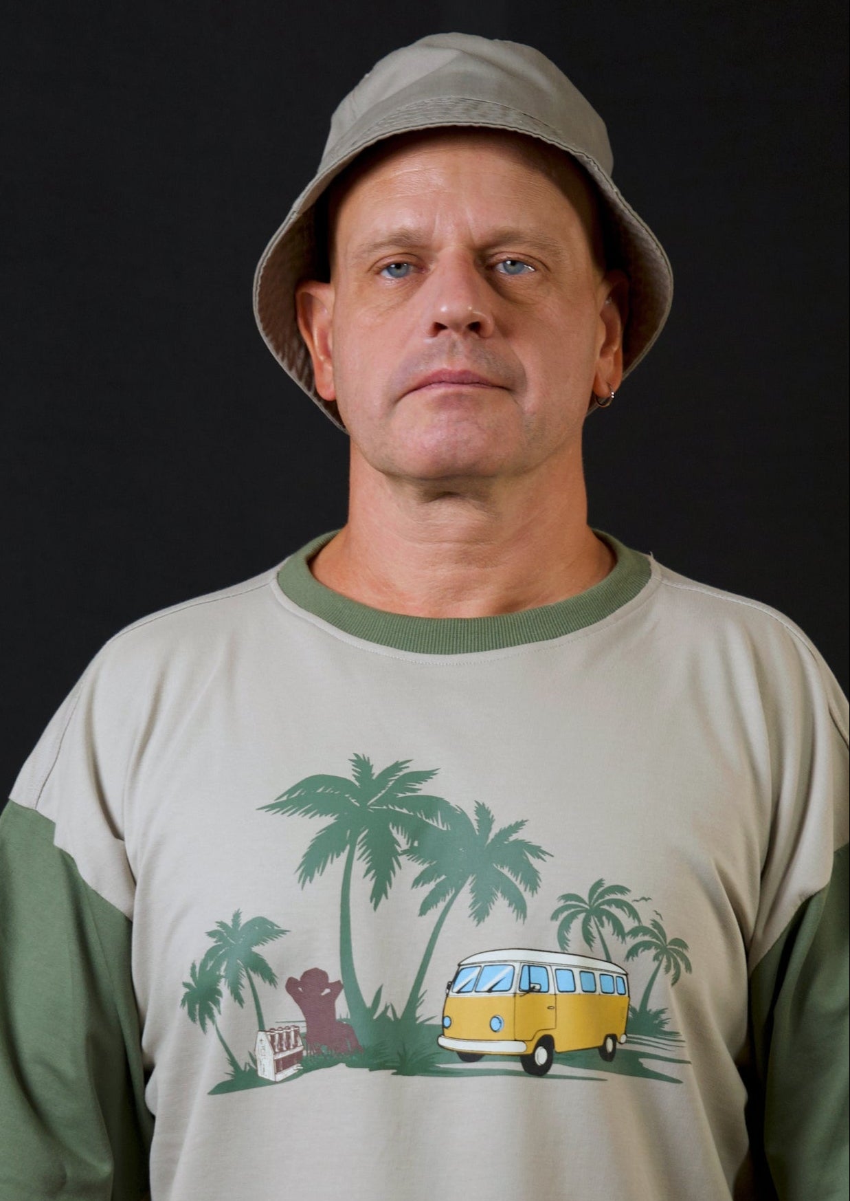 SUSEGAD- OVERSIZED MEN'S TSHIRT