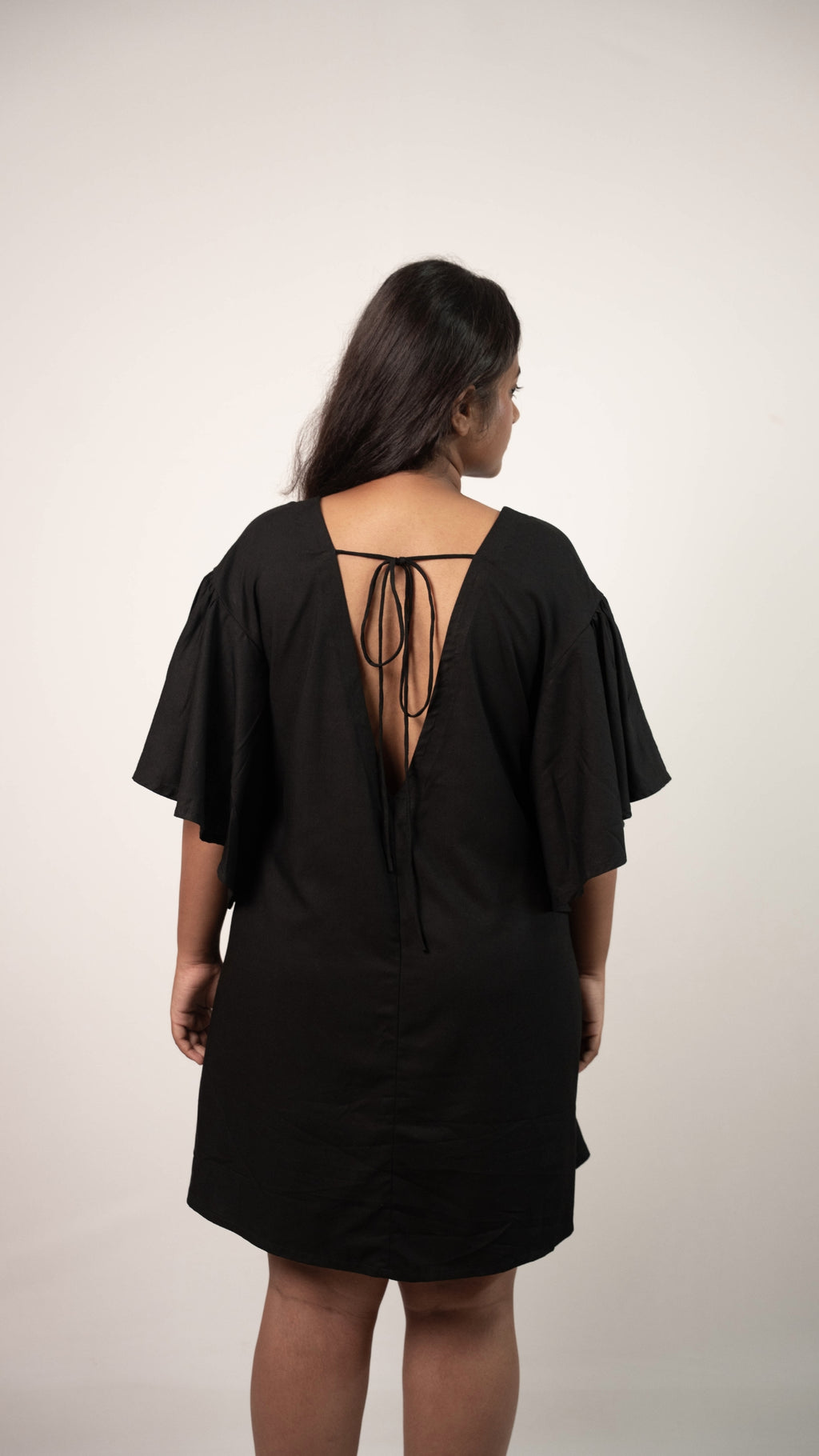 WOMEN'S RELAXED SHORT DRESS BLACK