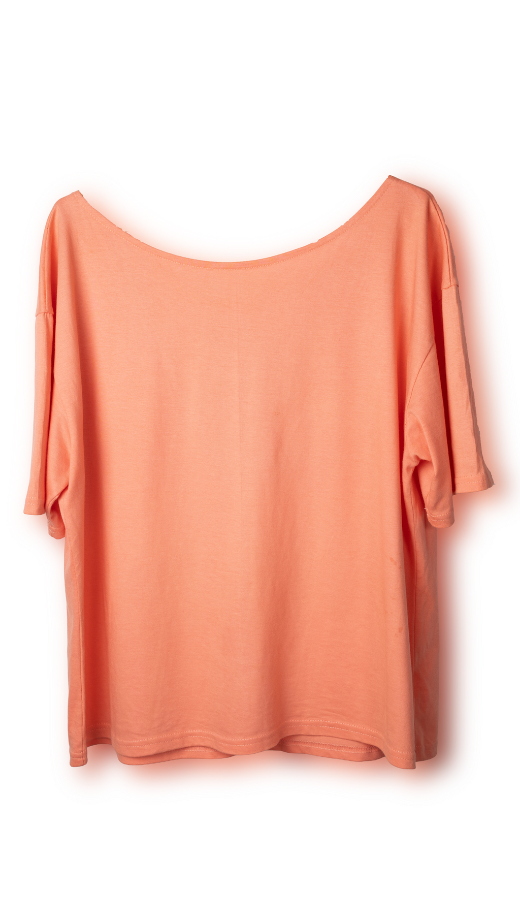 WOMEN'S LOOSE FIT BACKDROP TSHIRT