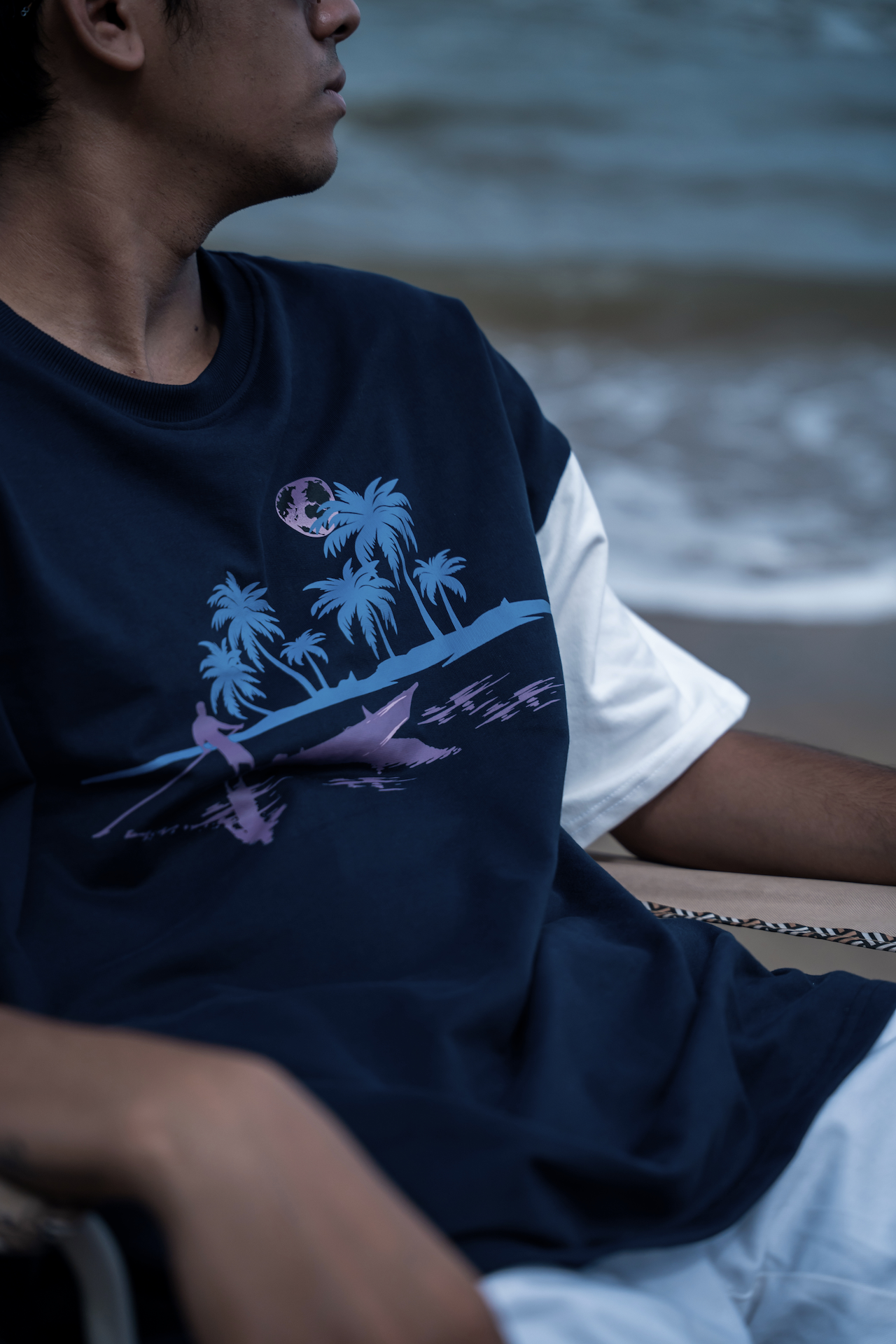 THE COAST - OVERSIZED MEN'S TSHIRT